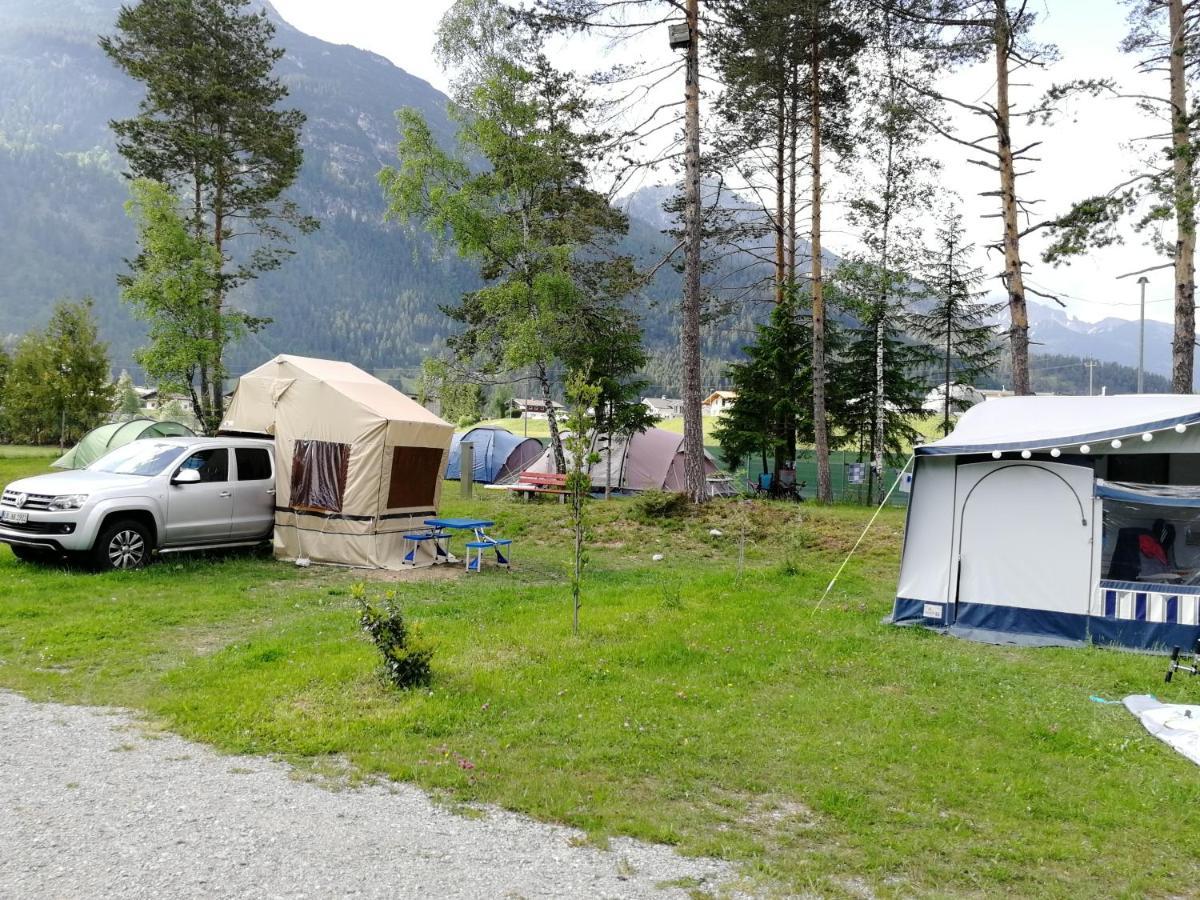 Camping Lechtal Vorderhornbach Kültér fotó
